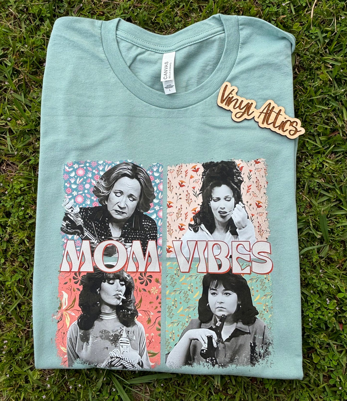 Mom vibes tee