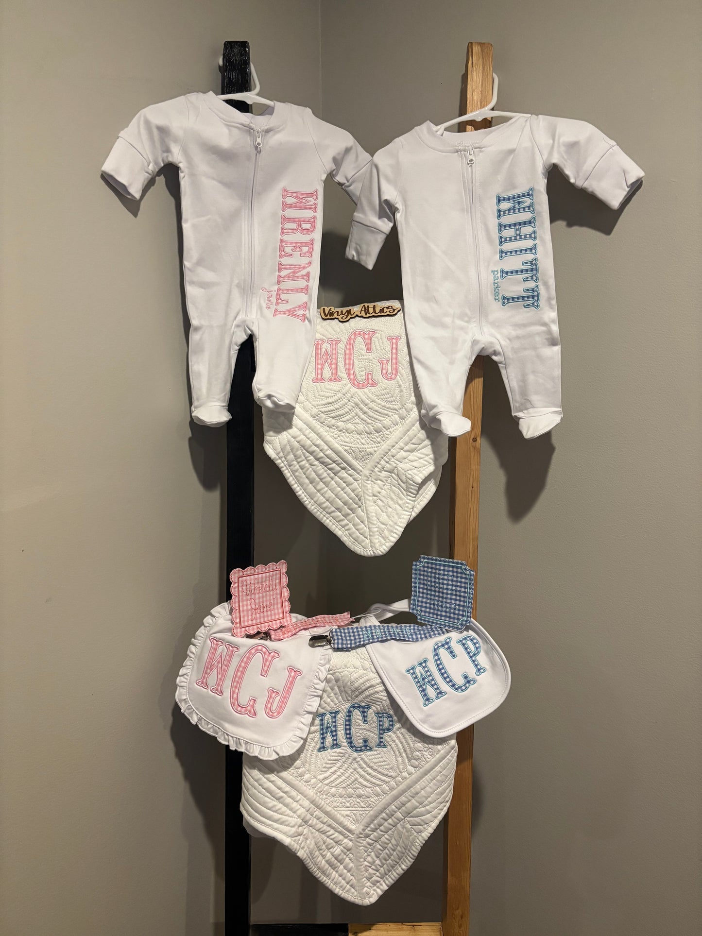 Custom baby gift basket sets