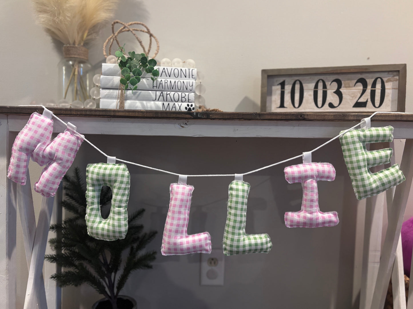 Custom sewn bubble name letters