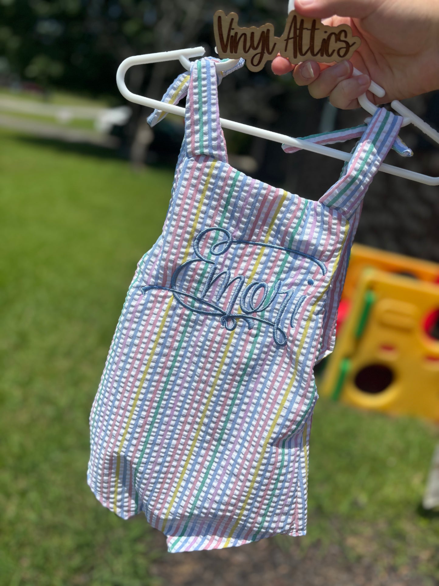 Colorful seer sucker bubble