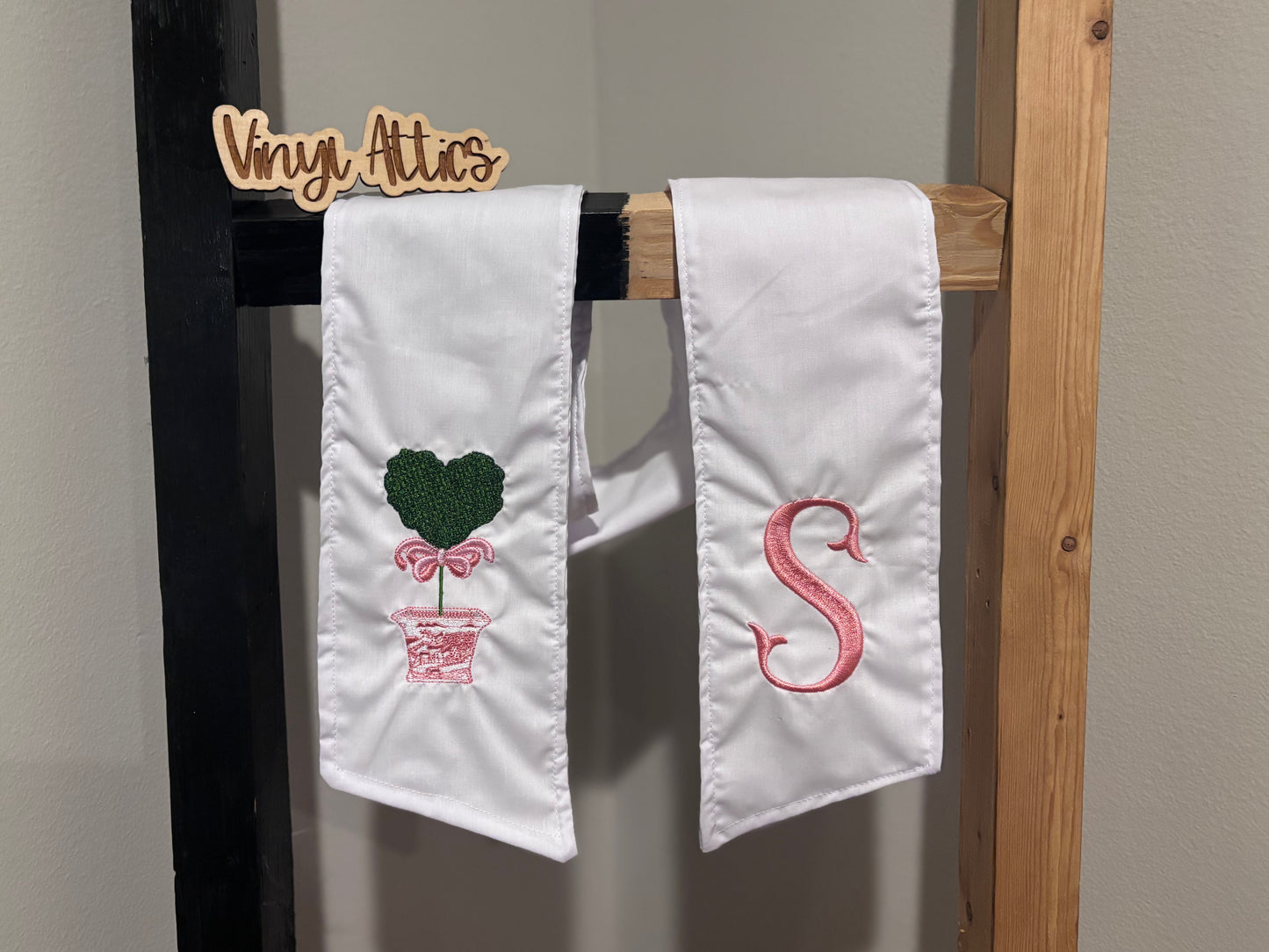 Wreath sashes