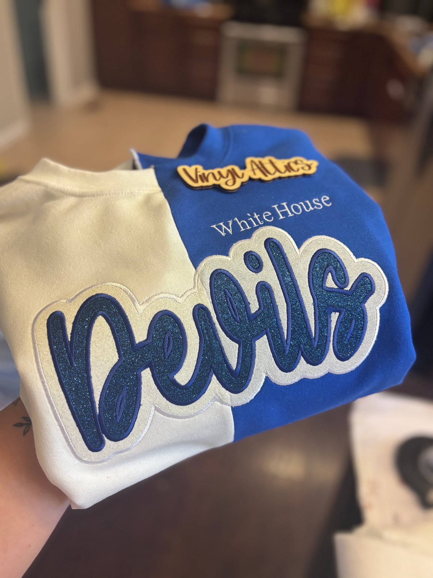 Split mascot embroidered sweatshirt