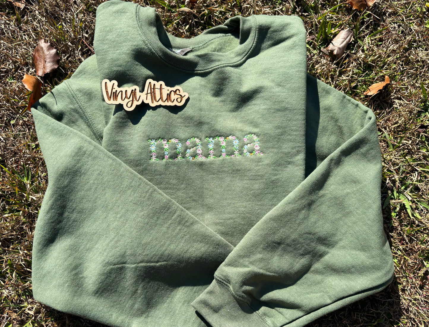 Floral Mama embroidered sweatshirt